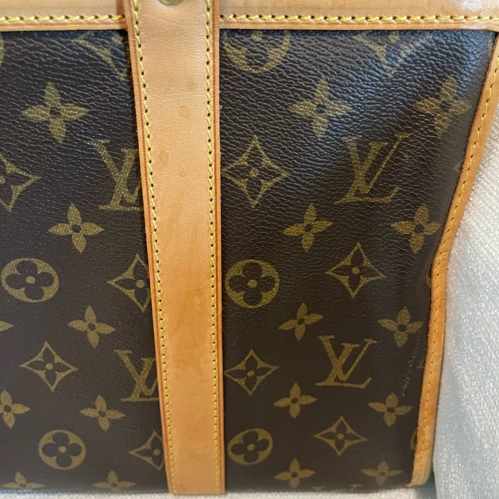 Authentic Louis Vuitton Sac Chien 40 Dog Carrier Monogram Pet Purse